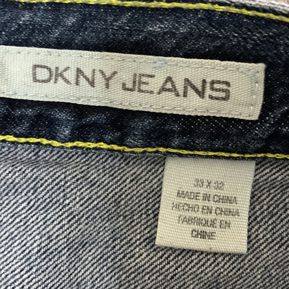 DKNY Jeans 33x32 - Picture 5 of 11